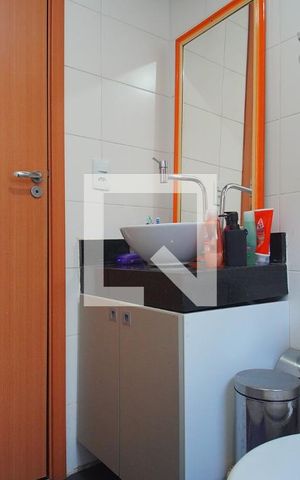 Apartamento à venda com 40m², 2 quartos e 1 vaga Apartamento à venda com 40m², 2 quartos e 1 vagaBanheiro