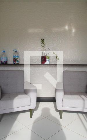Apartamento à venda com 40m², 2 quartos e 1 vaga Apartamento à venda com 40m², 2 quartos e 1 vagaHall de entrada