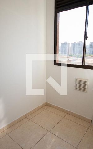 Apartamento para alugar com 45m², 2 quartos e 1 vagaÁrea de Serviço