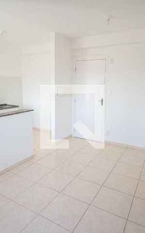 Apartamento para alugar com 45m², 2 quartos e 1 vagaSala