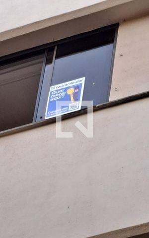 Apartamento à venda com 115m², 3 quartos e 2 vagasAdesivo na Janela