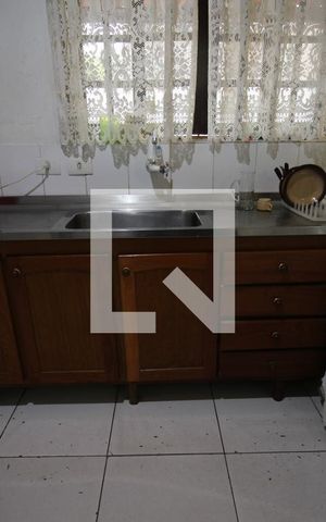 Casa à venda com 175m², 2 quartos e 7 vagasCozinha
