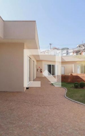 Casa de condomínio à venda com 500m², 6 quartos e 3 vagasÁrea comum