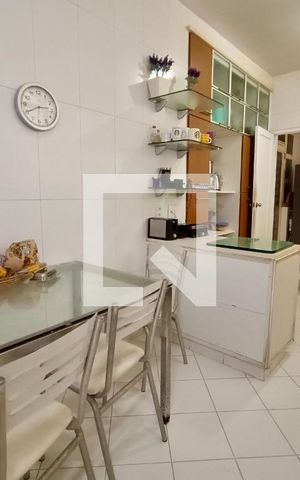 Apartamento à venda com 225m², 4 quartos e 1 vaga Apartamento à venda com 225m², 4 quartos e 1 vagaCopa / Cozinha