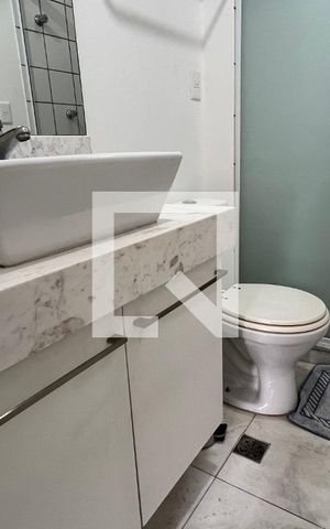 Apartamento à venda com 32m², 1 quarto e 1 vaga Apartamento à venda com 32m², 1 quarto e 1 vagaBanheiro da Suíte