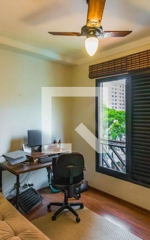Apartamento à venda com 205m², 4 quartos e 3 vagas