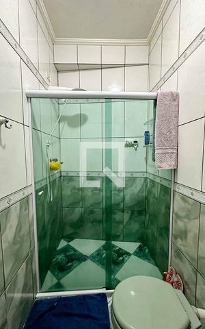 Casa à venda com 150m², 4 quartos e 4 vagas Casa à venda com 150m², 4 quartos e 4 vagasBanheiro