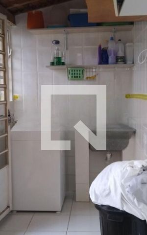 Casa de condomínio à venda com 200m², 3 quartos e 2 vagas