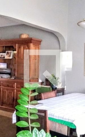 Casa de condomínio à venda com 200m², 3 quartos e 2 vagas