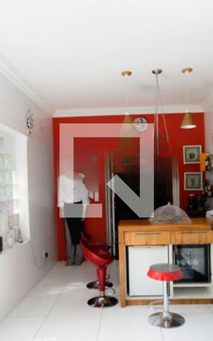 Casa à venda com 300m², 7 quartos e 1 vaga
