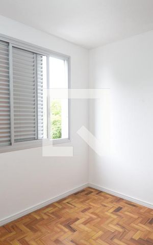 Apartamento à venda com 76m², 2 quartos e 1 vagaQuarto 2