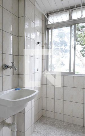 Apartamento à venda com 76m², 2 quartos e 1 vagaÁrea de Serviço