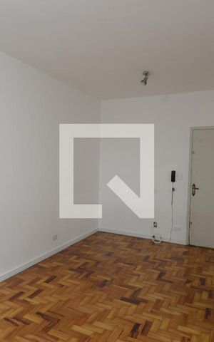 Apartamento à venda com 76m², 2 quartos e 1 vagaSala