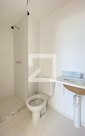 Apartamento para alugar com 48m², 2 quartos e 1 vaga Apartamento para alugar com 48m², 2 quartos e 1 vagaBanheiro