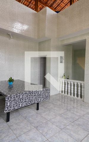 Casa à venda com 200m², 4 quartos e 1 vaga Casa à venda com 200m², 4 quartos e 1 vagaChurrasqueira