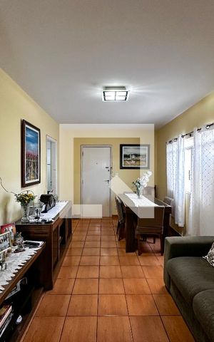 Apartamento à venda com 83m², 2 quartos e sem vagaSala