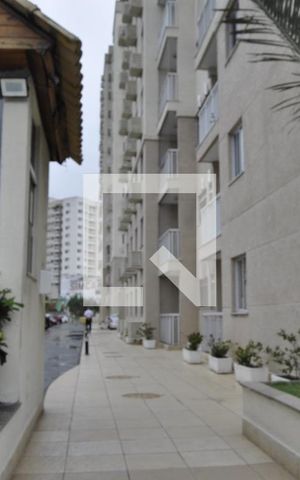 Apartamento à venda com 51m², 2 quartos e 1 vagaFachada