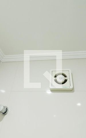 Apartamento à venda com 53m², 2 quartos e 1 vagaBanheiro Social
