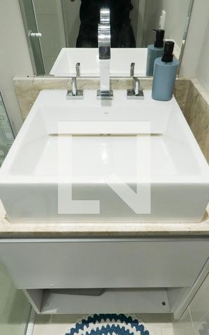 Apartamento à venda com 53m², 2 quartos e 1 vagaBanheiro Social