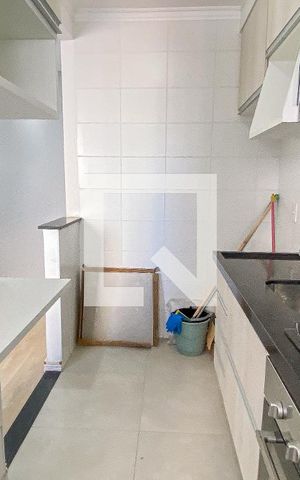 Apartamento à venda com 46m², 2 quartos e 1 vaga Apartamento à venda com 46m², 2 quartos e 1 vagaCozinha