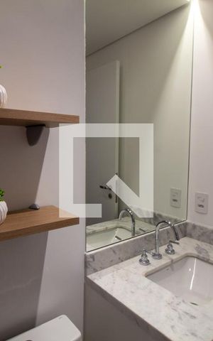 Studio para alugar com 33m², 1 quarto e sem vaga Studio para alugar com 33m², 1 quarto e sem vagaBanheiro- Studio