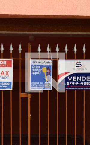 Casa à venda com 170m², 4 quartos e 1 vagaPlaca