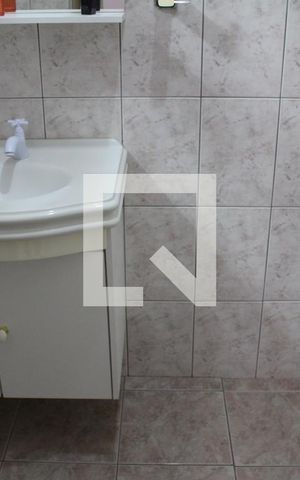 Casa à venda com 170m², 4 quartos e 1 vagaBanheiro