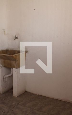 Casa à venda com 170m², 4 quartos e 1 vagaÁrea de serviço