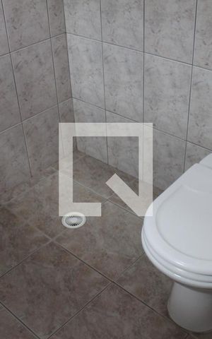 Casa à venda com 170m², 4 quartos e 1 vagaBanheiro