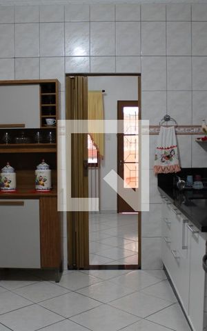 Casa à venda com 170m², 4 quartos e 1 vagaCozinha