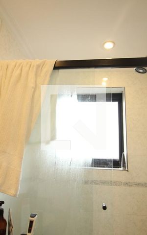 Apartamento à venda com 220m², 4 quartos e 4 vagasBanheiro