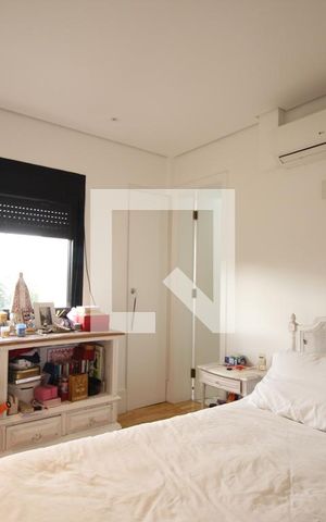 Apartamento à venda com 220m², 4 quartos e 4 vagasQuarto 5