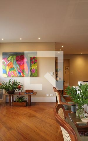 Apartamento à venda com 220m², 4 quartos e 4 vagasSala