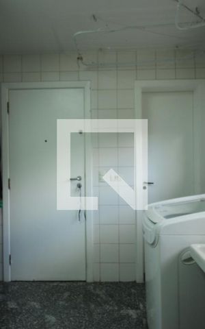 Apartamento à venda com 220m², 4 quartos e 4 vagasÁrea de Serviço