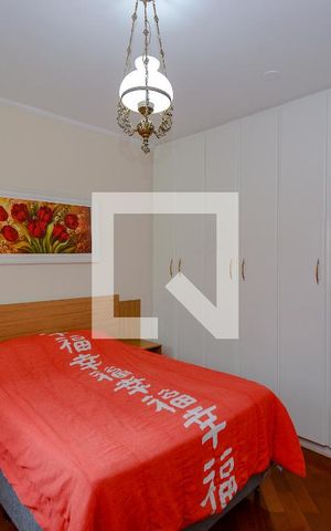 Casa à venda com 250m², 3 quartos e 4 vagas Casa à venda com 250m², 3 quartos e 4 vagasQuarto 1