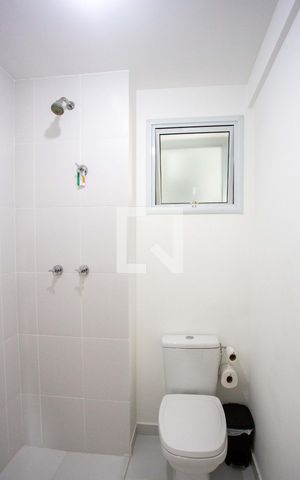 Apartamento à venda com 55m², 2 quartos e 1 vaga Apartamento à venda com 55m², 2 quartos e 1 vagaBanheiro Social