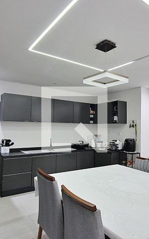Casa à venda com 167m², 3 quartos e 2 vagasSala/Cozinha