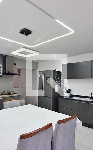 Casa à venda com 167m², 3 quartos e 2 vagasSala/Cozinha