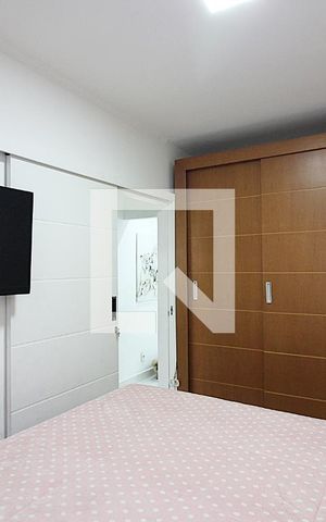 Casa à venda com 167m², 3 quartos e 2 vagasQuarto 1