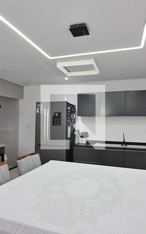 Casa à venda com 167m², 3 quartos e 2 vagasSala/Cozinha