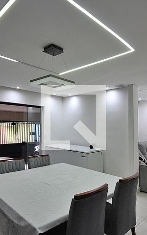 Casa à venda com 167m², 3 quartos e 2 vagasSala/Cozinha