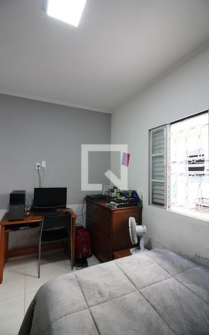 Casa à venda com 167m², 3 quartos e 2 vagasQuarto 2
