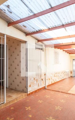 Casa para alugar com 100m², 3 quartos e 4 vagas Casa para alugar com 100m², 3 quartos e 4 vagasGaragem