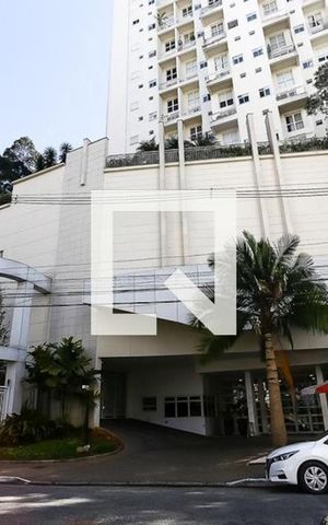 Studio à venda com 48m², 1 quarto e 1 vaga Studio à venda com 48m², 1 quarto e 1 vagaFachada