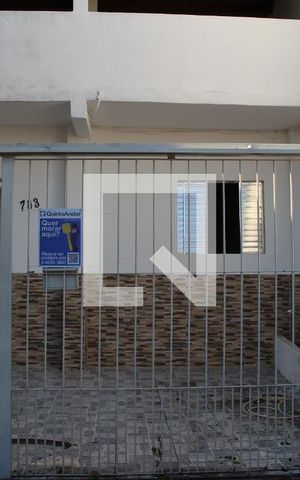Casa à venda com 103m², 2 quartos e 2 vagasFachada