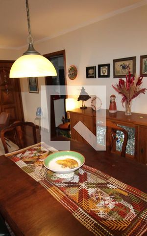 Apartamento à venda com 100m², 3 quartos e 2 vagasSala