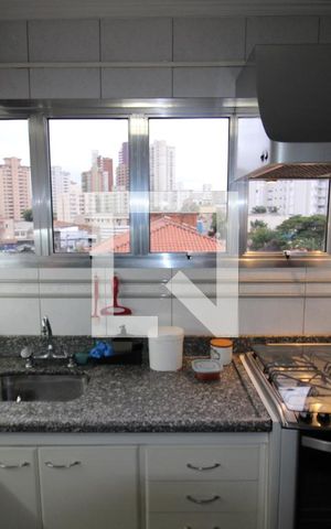 Apartamento à venda com 100m², 3 quartos e 2 vagasCozinha