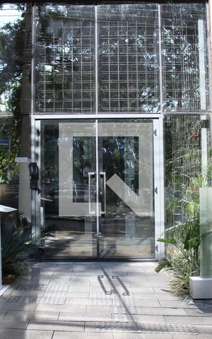 Studio para alugar com 33m², 1 quarto e sem vagaEntrada do Edifício