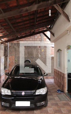 Casa para alugar com 150m², 4 quartos e 2 vagasCasa 1 - Garagem