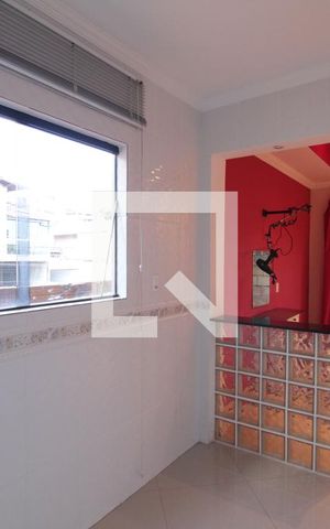 Casa para alugar com 150m², 4 quartos e 2 vagasCasa 2 - Cozinha